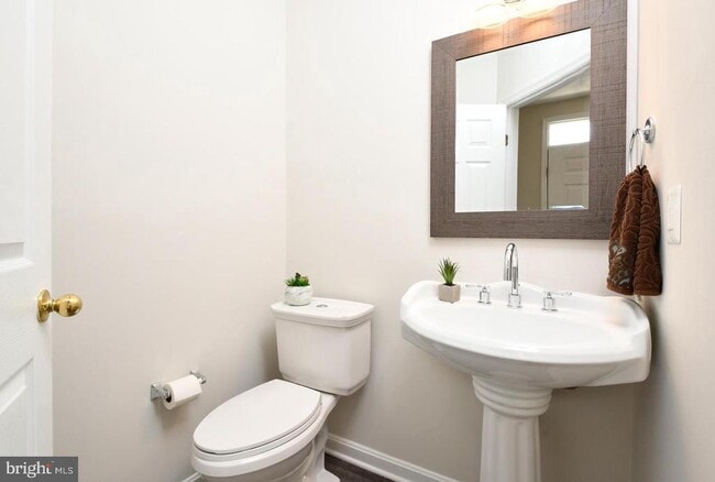 Photo - 3802 Koval Ln