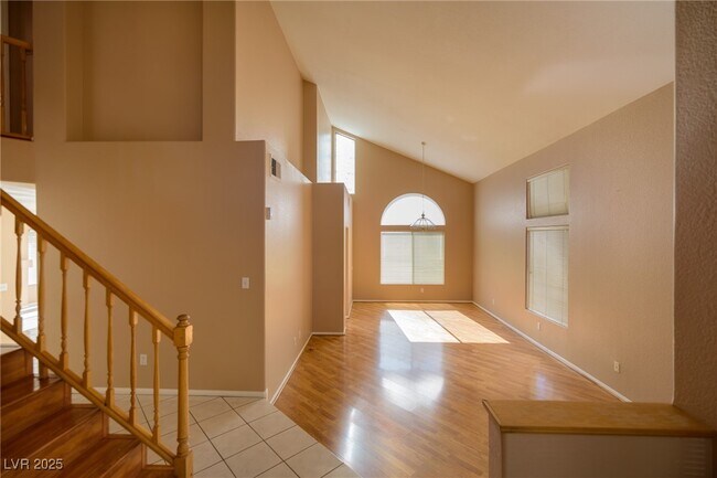 Photo - 1757 Beechnut Ave