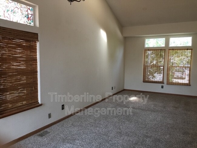 Photo - 8749 Bellcove Cir