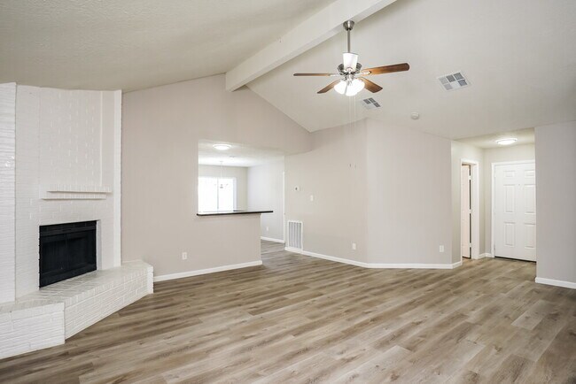 Photo - 16751 Dew Drop Ln