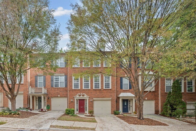 Building Photo - 5149 Manerdale Dr SE