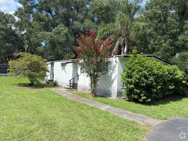 Building Photo - 15101 N 15th St Rental