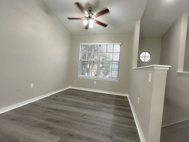 Photo - Crescent Place - 11-206 Unit 11-206 CP