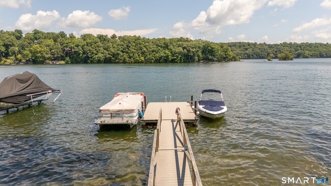 Photo - 57 Knollcrest Rd