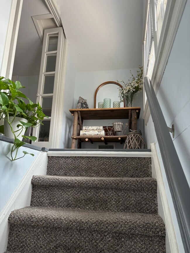 Photo - 403 Boulevard Apartments Unit 2nd Fl.