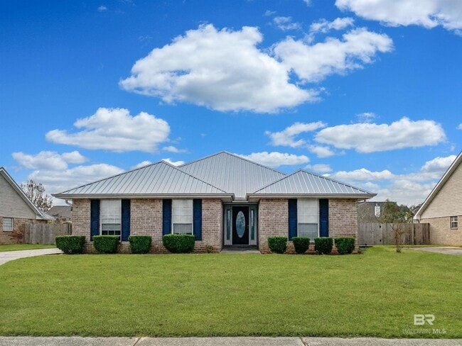 Building Photo - 9841 Watkins Dr