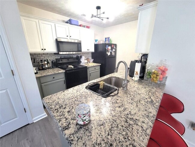 Photo - 1319 Revelstoke Cove