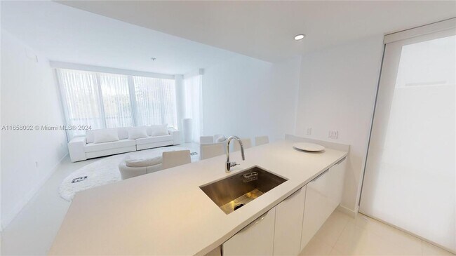 Photo - 9940 W Bay Harbor Dr Unit #3A-N