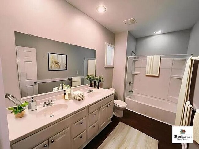 Photo - 5 bed 2 bath Single Family Home