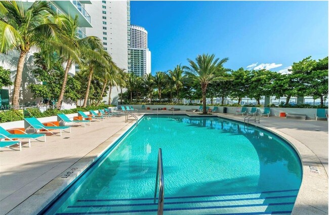 Photo - 1900 N Bayshore Dr Unidad 3909