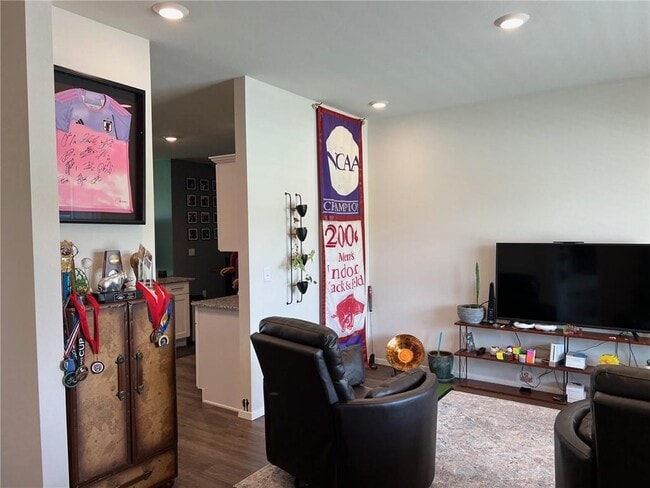 Photo - 2960 W McLaren Dr