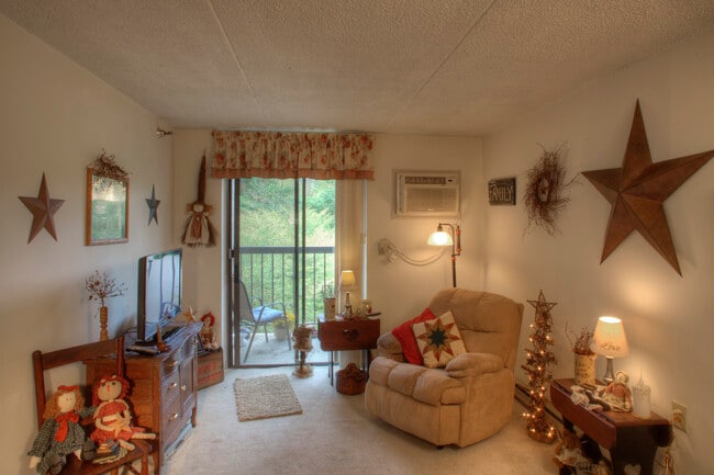 Photo - Charter House