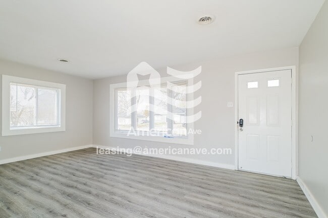 Photo - 1136 Northdale Ave