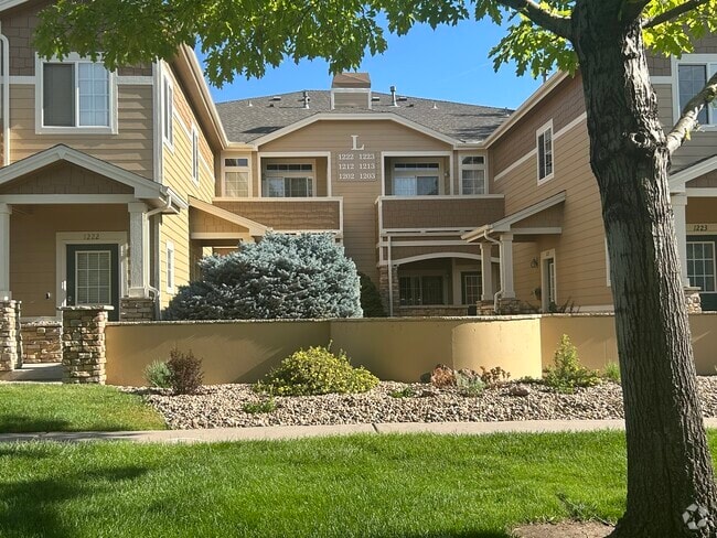 Building Photo - 6607 W 3rd St Unit 1212 Rental