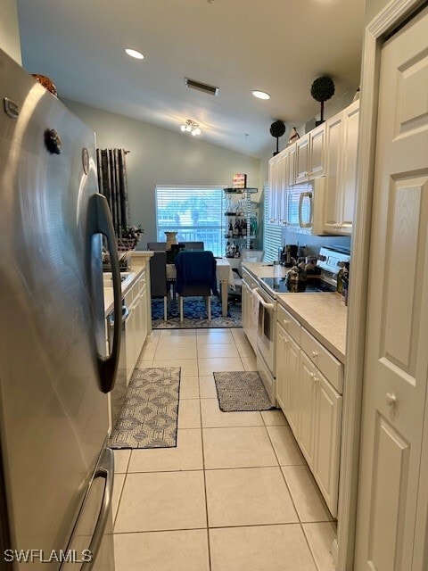 Photo - 1280 Henley St Unidad 1601