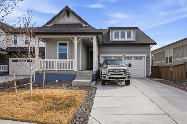 Photo - Modern Home in Brighton!