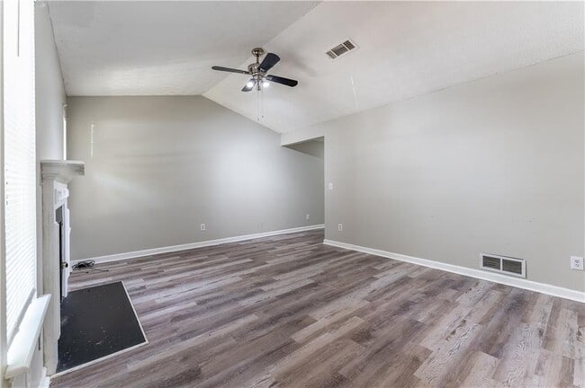 Photo - 1101 Old Saybrook Ct