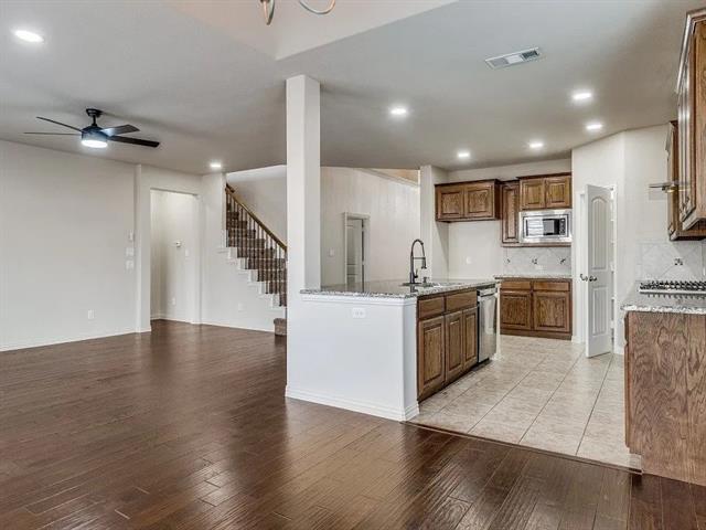 Photo - 911 Melshire Dr