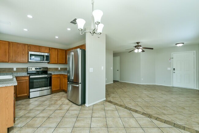 Photo - 3229 W Abraham Ln