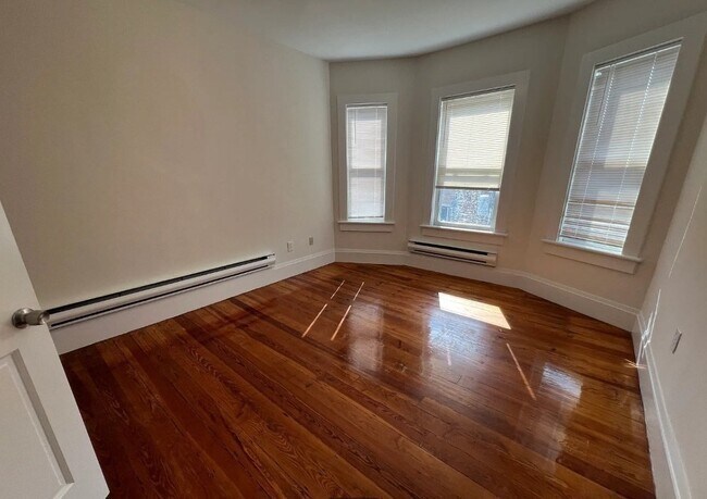 Photo - 27 Buttonwood St Unit 3