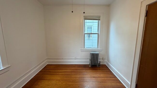 BEDROOM #1 - 33 Jefferson Ave Unit 1FL