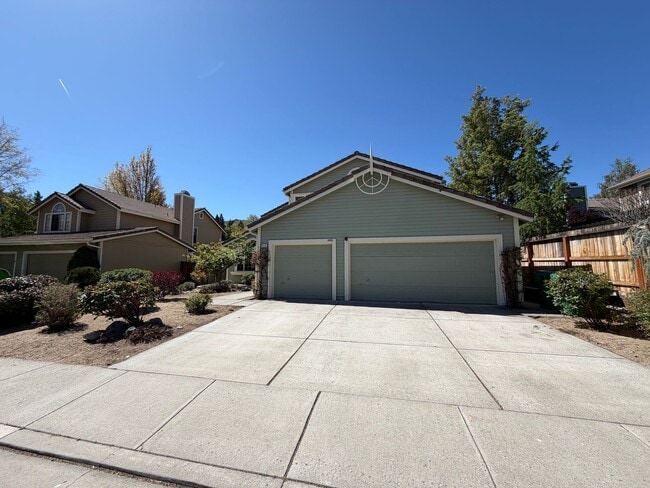 Photo - 3110 Sweet Clover St