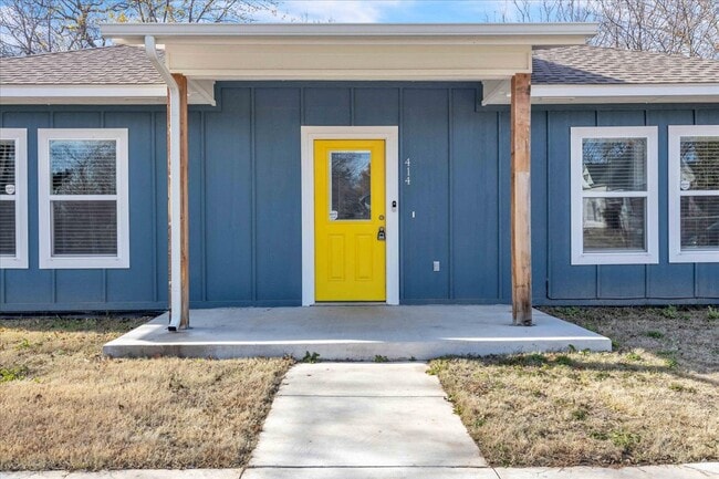 Photo - 414 N Tucker Ave