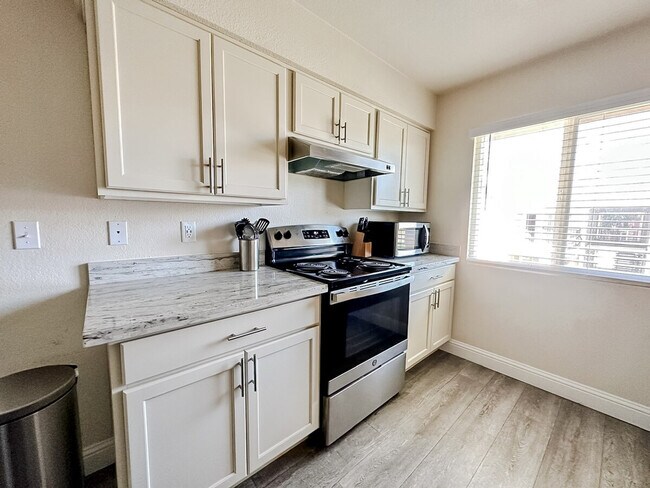 Photo - 12701 N Pennsylvania Ave Unidad ID1058680P