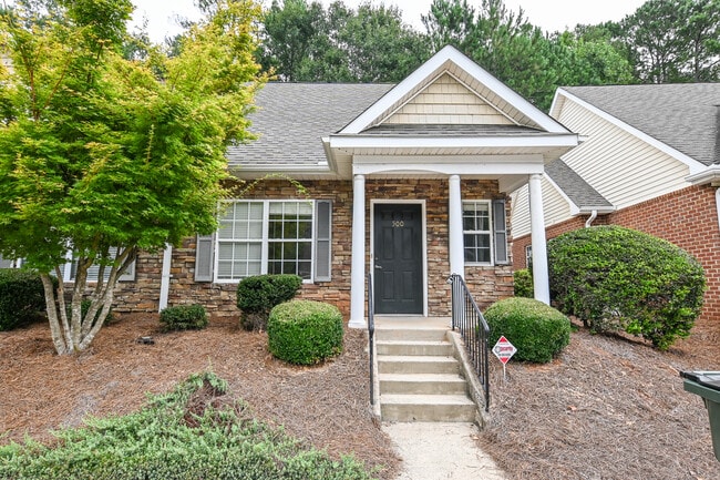 Building Photo - 1325 Cedar Shoals Dr