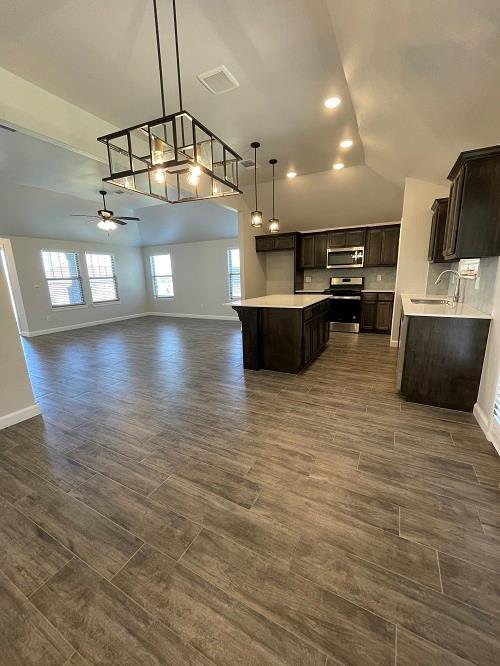 Photo - 2372 Anne Ln