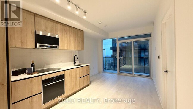 Photo - 117 Broadway Ave Unité 3513