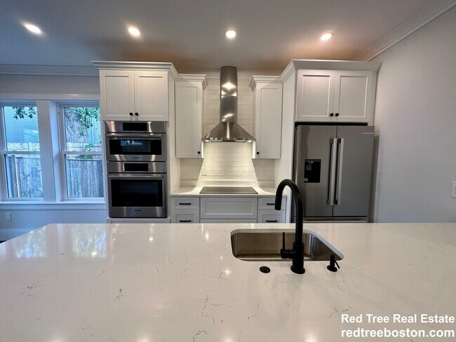 Photo - 14 Porter St Unit 1