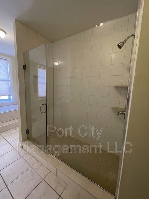 14 S Ann St