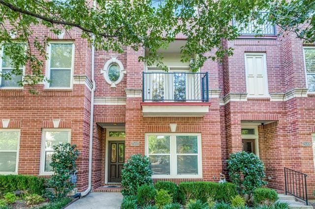 Building Photo - 2502 Worthington St