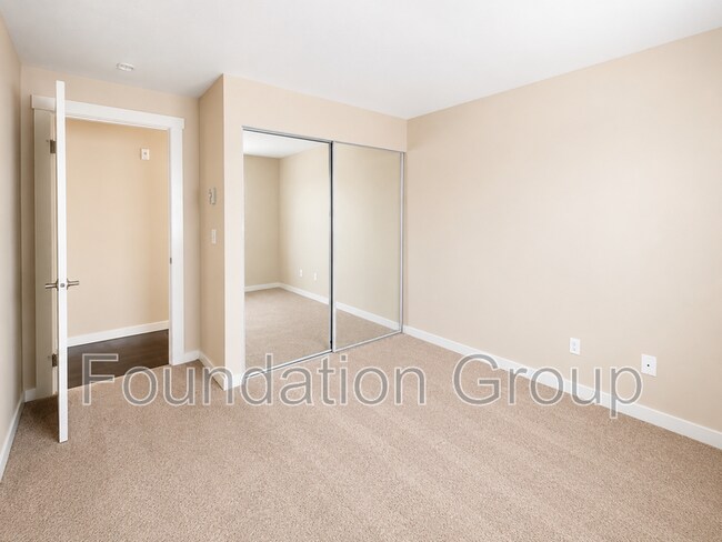 Photo - 745 Summit Ave E
