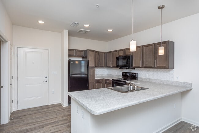 2HAB, 2BA - Hillcrest Active Adult 62 & Older Community