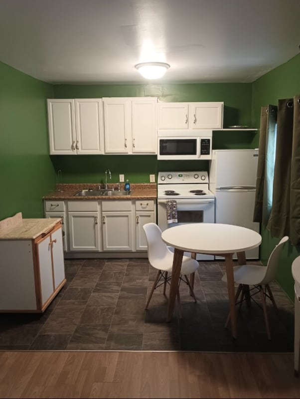 Building Photo - 4707 E Washington St Rental