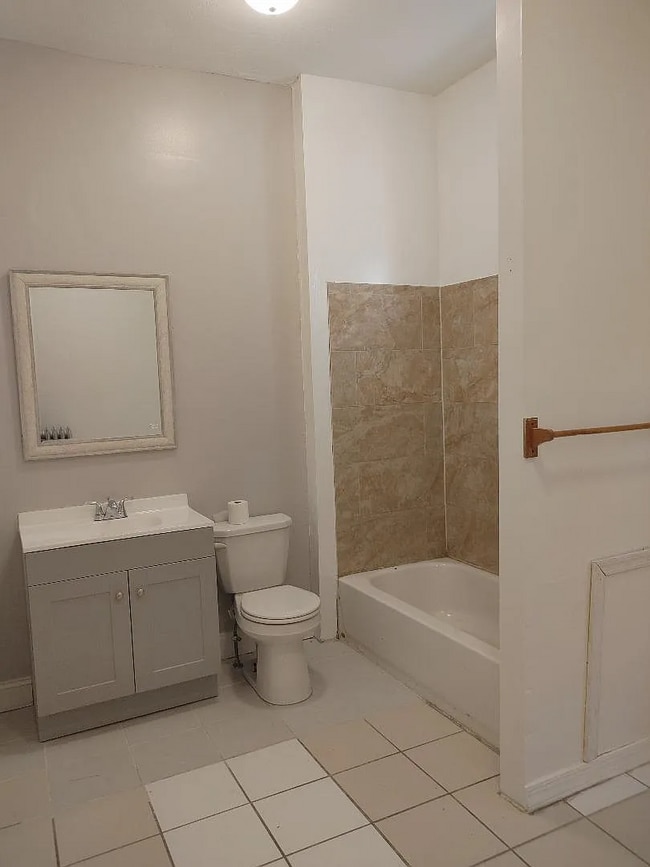 Photo - 7208 Torresdale Ave Unidad 1