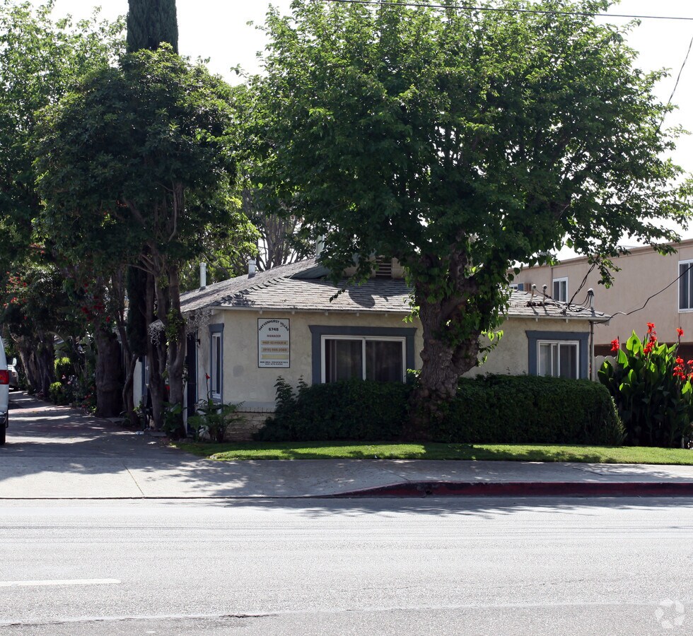 Photo - Hayvenhurst Villas Apartments