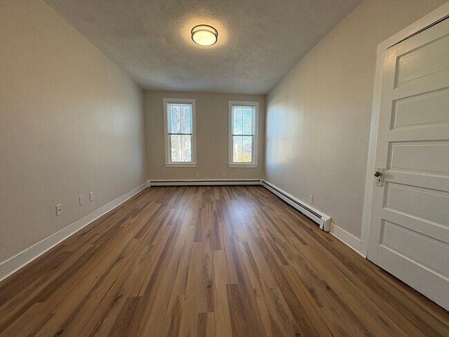 Photo - 26 St James St Unit 26