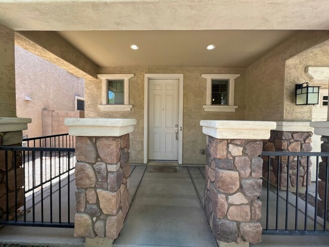 Photo - 3239 E Virgil Dr