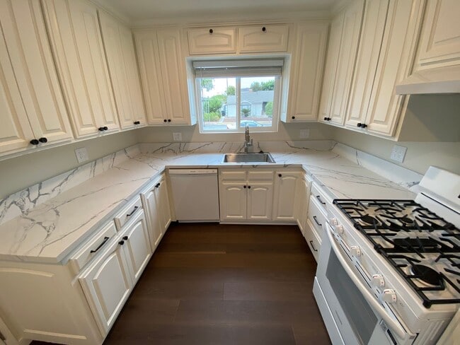 Photo - Beautifully Upgraded Home in the Heart of Central Torrance