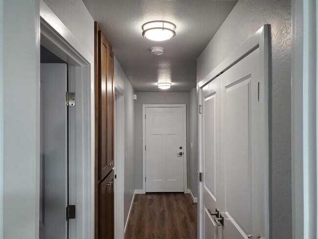 Photo - 220 Cheryl Ln Unit 1