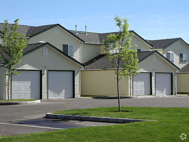 Building Photo - Creekside Arbour Rental