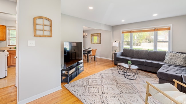 Photo - 1421 N Washington St