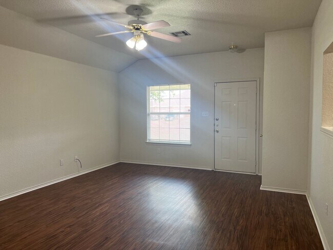 Photo - 2600 Alma Dr Unit B