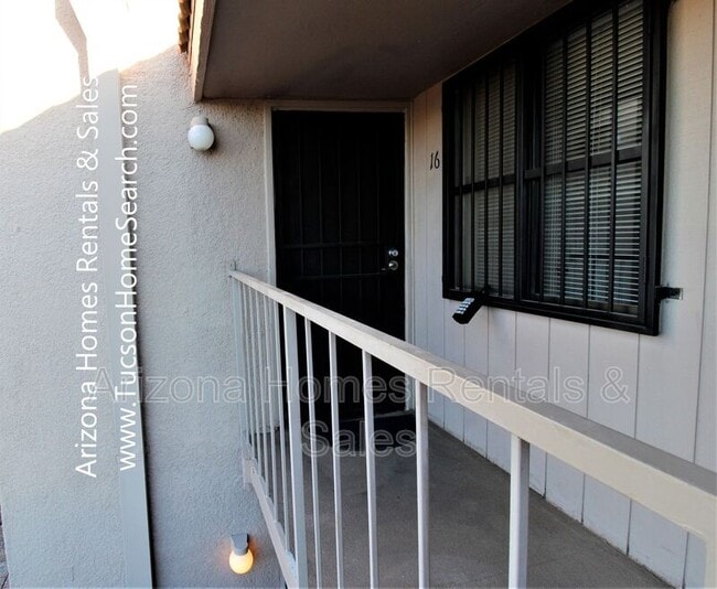 Photo - 6625 E Golf Links Rd Unidad #16