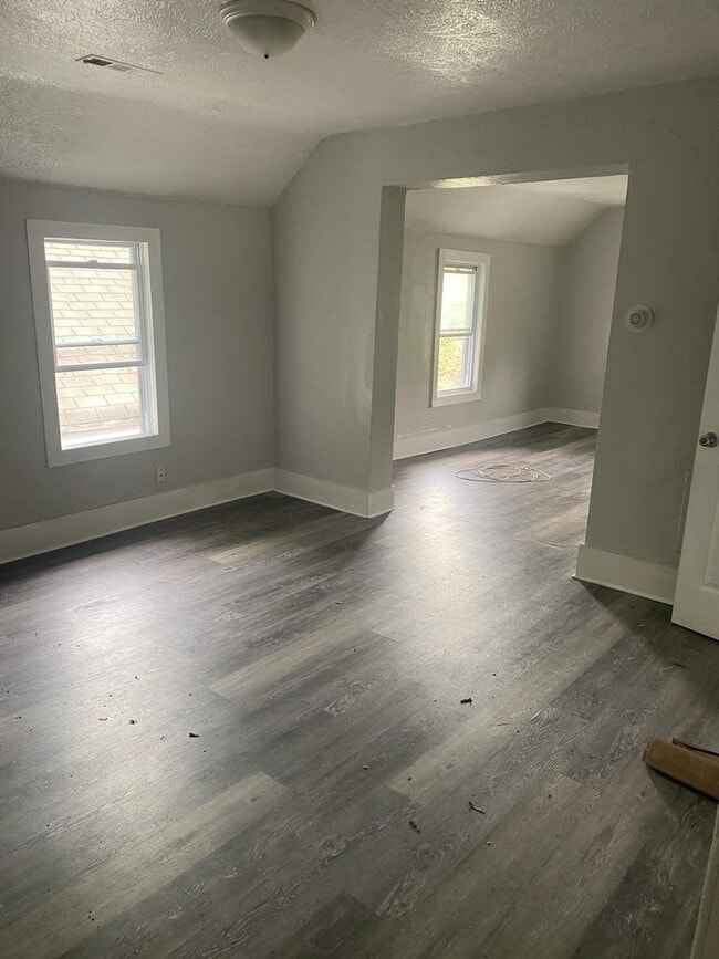 Photo - 3119 W 68th St Unit 2