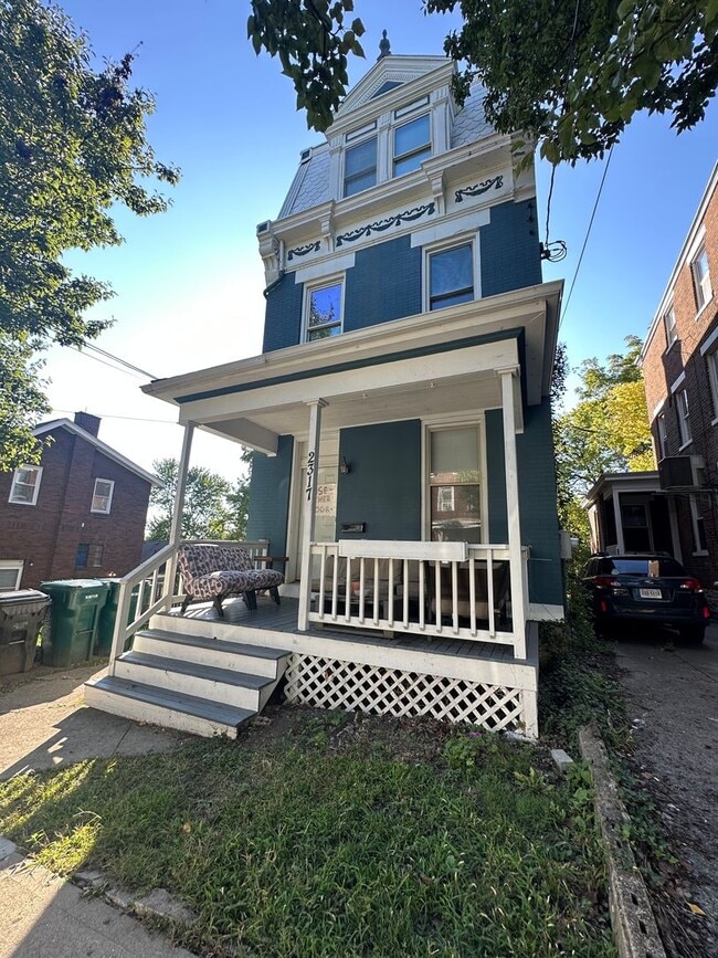 Photo - 2317 Flora St