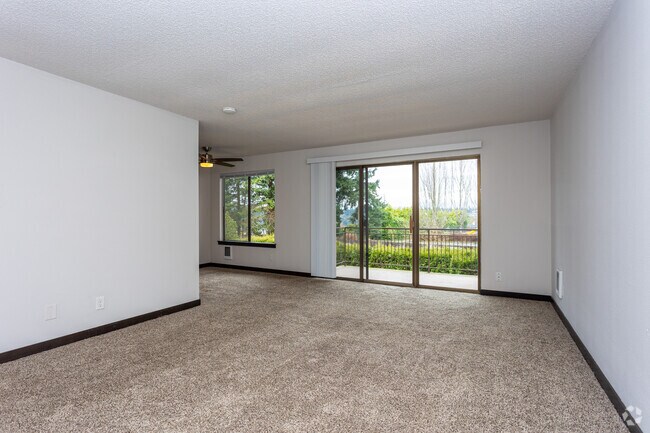 1BR, 1BA - 792SF - Normandy Duke Apartments